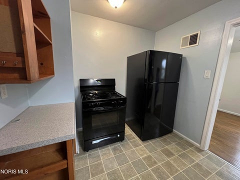 Tiny photo for 111 Pasadena Boulevard, Toledo, OH 43612 (MLS # 10013799)