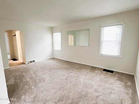 Tiny photo for 111 Pasadena Boulevard, Toledo, OH 43612 (MLS # 10013799)