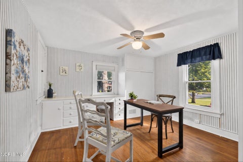 Tiny photo for 601 Louisiana Avenue, Perrysburg, OH 43551 (MLS # 10013079)