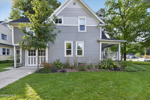 Tiny photo for 601 Louisiana Avenue, Perrysburg, OH 43551 (MLS # 10013079)