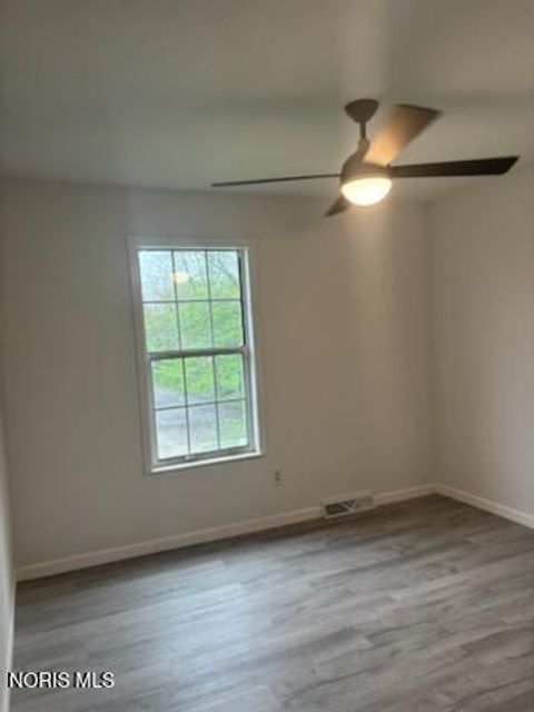 Tiny photo for 1341 Gordon Street, Toledo, OH 43609 (MLS # 10006998)
