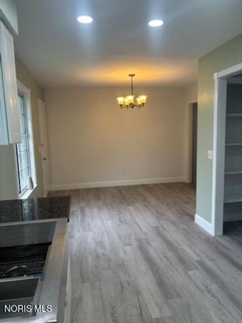 Tiny photo for 1341 Gordon Street, Toledo, OH 43609 (MLS # 10006998)