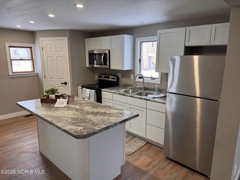 Tiny photo for 315 N Williams Street, Bryan, OH 43506 (MLS # 10003241)