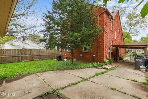 Tiny photo for 1356 Kepler Road, Toledo, OH 43612 (MLS # 10009026)