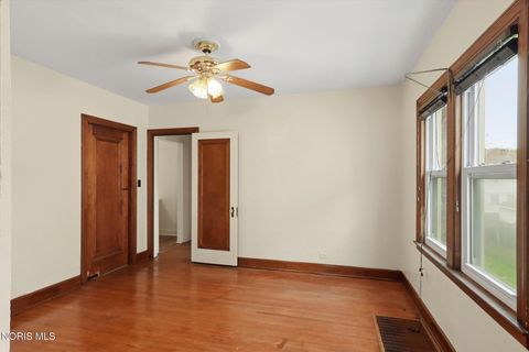 Tiny photo for 1356 Kepler Road, Toledo, OH 43612 (MLS # 10009026)