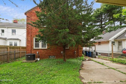 Tiny photo for 1356 Kepler Road, Toledo, OH 43612 (MLS # 10009026)