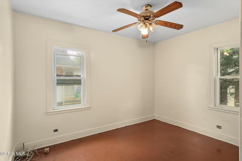 Tiny photo for 1356 Kepler Road, Toledo, OH 43612 (MLS # 10009026)