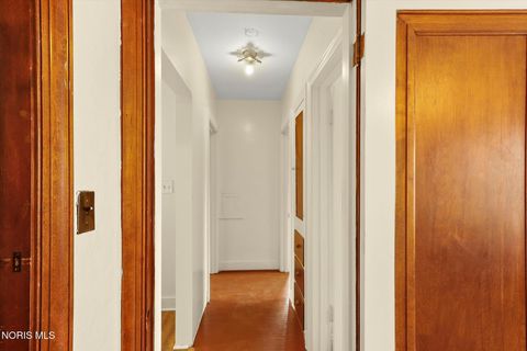 Tiny photo for 1356 Kepler Road, Toledo, OH 43612 (MLS # 10009026)
