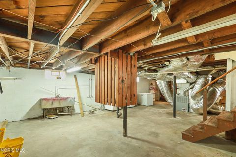 Tiny photo for 1356 Kepler Road, Toledo, OH 43612 (MLS # 10009026)