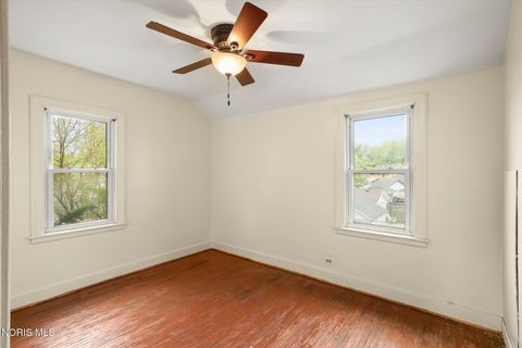 Tiny photo for 1356 Kepler Road, Toledo, OH 43612 (MLS # 10009026)