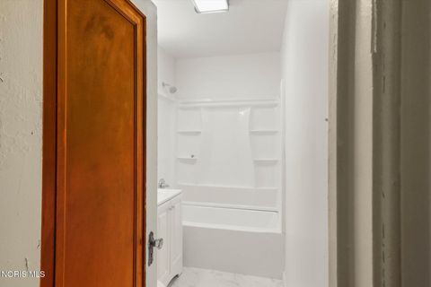 Tiny photo for 1356 Kepler Road, Toledo, OH 43612 (MLS # 10009026)