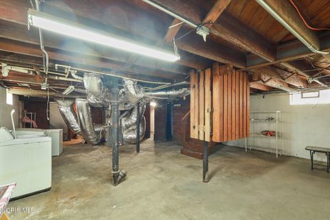 Tiny photo for 1356 Kepler Road, Toledo, OH 43612 (MLS # 10009026)