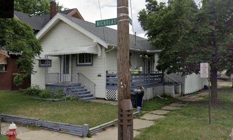 Tiny photo for 647 Nicholas Street, Toledo, OH 43609 (MLS # 10014757)