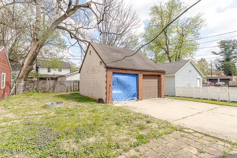Tiny photo for 2906 Powhattan Parkway, Toledo, OH 43606 (MLS # 10006671)