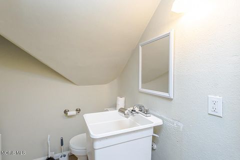 Tiny photo for 2906 Powhattan Parkway, Toledo, OH 43606 (MLS # 10006671)