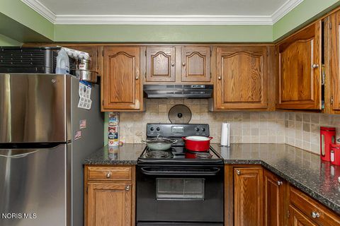 Tiny photo for 2906 Powhattan Parkway, Toledo, OH 43606 (MLS # 10006671)