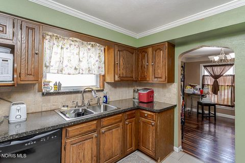 Tiny photo for 2906 Powhattan Parkway, Toledo, OH 43606 (MLS # 10006671)