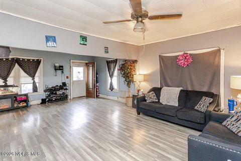 Tiny photo for 526 Cincinnati Street, Toledo, OH 43611 (MLS # 10003294)