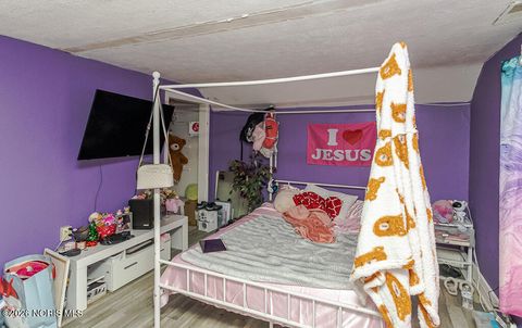 Tiny photo for 526 Cincinnati Street, Toledo, OH 43611 (MLS # 10003294)