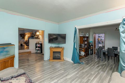 Tiny photo for 526 Cincinnati Street, Toledo, OH 43611 (MLS # 10003294)