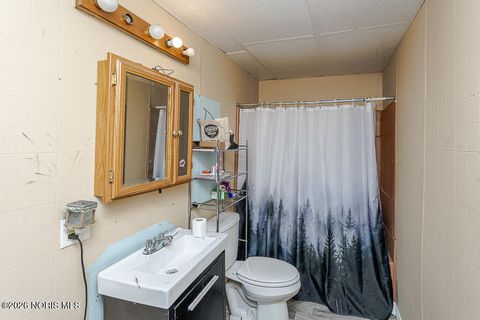 Tiny photo for 526 Cincinnati Street, Toledo, OH 43611 (MLS # 10003294)