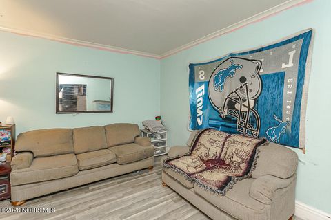 Tiny photo for 526 Cincinnati Street, Toledo, OH 43611 (MLS # 10003294)