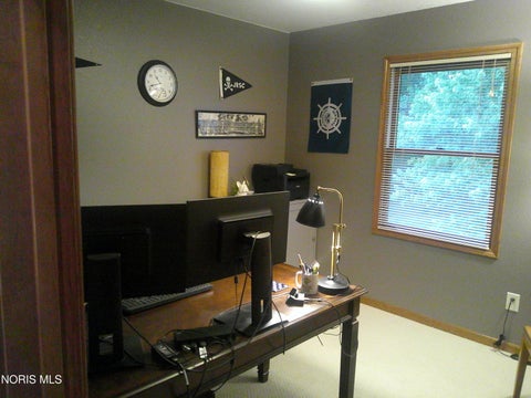 Tiny photo for 2408 Fawn Hollow Road, Toledo, OH 43617 (MLS # 10008835)