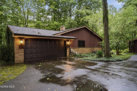 Tiny photo for 16170 Beechwood Road, Findlay, OH 45840 (MLS # 10011819)
