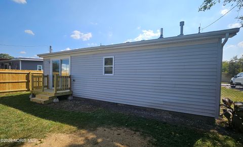 Tiny photo for 12378 Lincoln Boulevard, Perrysburg, OH 43551 (MLS # 10003071)