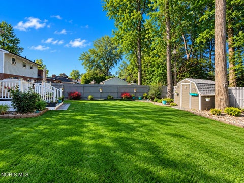 Tiny photo for 2311 Shoreland Avenue, Toledo, OH 43611 (MLS # 10014044)