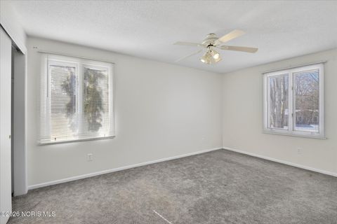 Tiny photo for 404 Oakwood Court, Bryan, OH 43506 (MLS # 10003304)