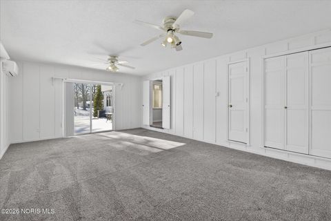 Tiny photo for 404 Oakwood Court, Bryan, OH 43506 (MLS # 10003304)