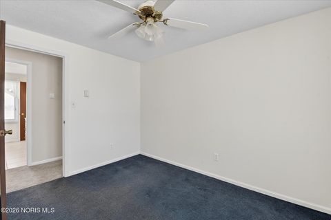 Tiny photo for 404 Oakwood Court, Bryan, OH 43506 (MLS # 10003304)