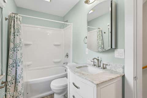Tiny photo for 2907 Goddard Road, Toledo, OH 43606 (MLS # 10011064)