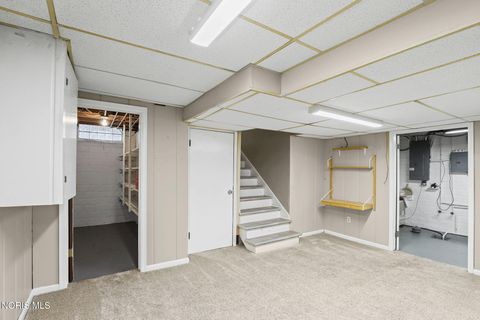 Tiny photo for 2907 Goddard Road, Toledo, OH 43606 (MLS # 10011064)