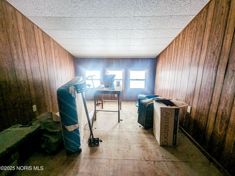 Tiny photo for 214 E 6th Street, Fostoria, OH 44830 (MLS # 10002170)