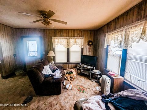 Tiny photo for 214 E 6th Street, Fostoria, OH 44830 (MLS # 10002170)