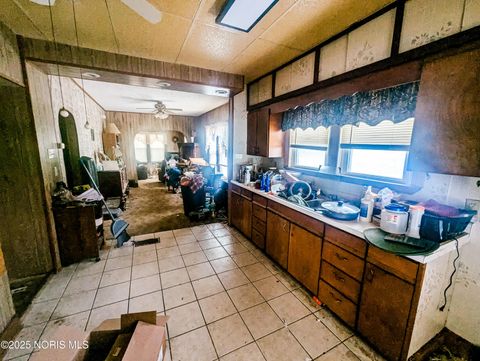 Tiny photo for 214 E 6th Street, Fostoria, OH 44830 (MLS # 10002170)