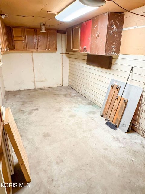Tiny photo for 3243 S Eastmoreland Drive, Oregon, OH 43616 (MLS # 10007391)