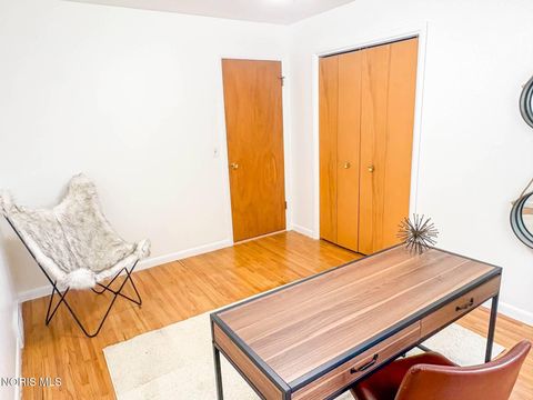 Tiny photo for 3243 S Eastmoreland Drive, Oregon, OH 43616 (MLS # 10007391)
