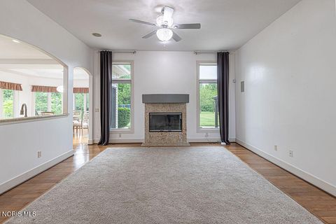 Tiny photo for 8206 Nebraska Avenue, Toledo, OH 43617 (MLS # 10008387)