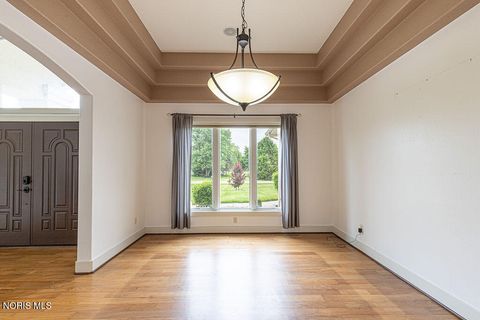 Tiny photo for 8206 Nebraska Avenue, Toledo, OH 43617 (MLS # 10008387)