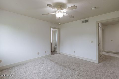 Tiny photo for 8206 Nebraska Avenue, Toledo, OH 43617 (MLS # 10008387)