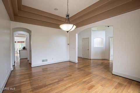 Tiny photo for 8206 Nebraska Avenue, Toledo, OH 43617 (MLS # 10008387)