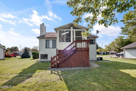 Tiny photo for 1127 Warbler Court, Bowling Green, OH 43402 (MLS # 10010953)