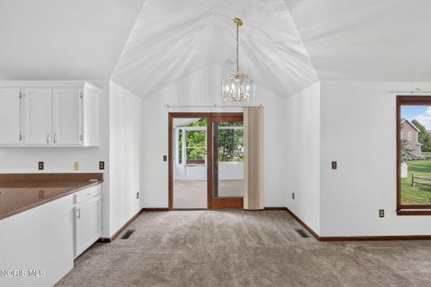 Tiny photo for 1127 Warbler Court, Bowling Green, OH 43402 (MLS # 10010953)