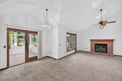Tiny photo for 1127 Warbler Court, Bowling Green, OH 43402 (MLS # 10010953)