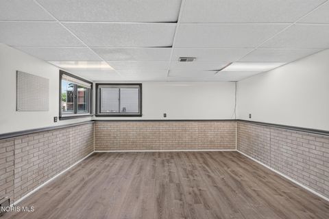 Tiny photo for 1127 Warbler Court, Bowling Green, OH 43402 (MLS # 10010953)