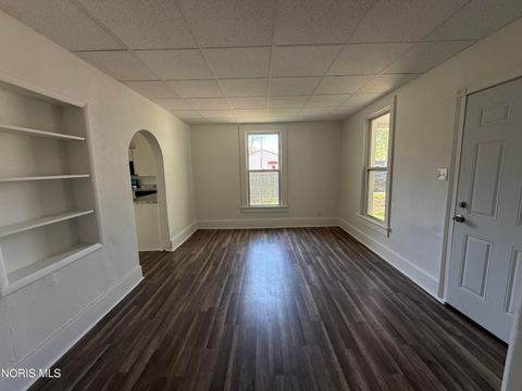 Tiny photo for 212 E High Street, Napoleon, OH 43545 (MLS # 10006799)