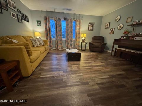 Tiny photo for 6054 Atwell Road, Toledo, OH 43613 (MLS # 10003756)